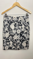 Talbots Black and White Floral Pencil Skirt Size 4