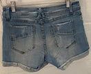 L&M Jeans Light Wash Mid-Rise Distressed Denim Shorts Size Medium