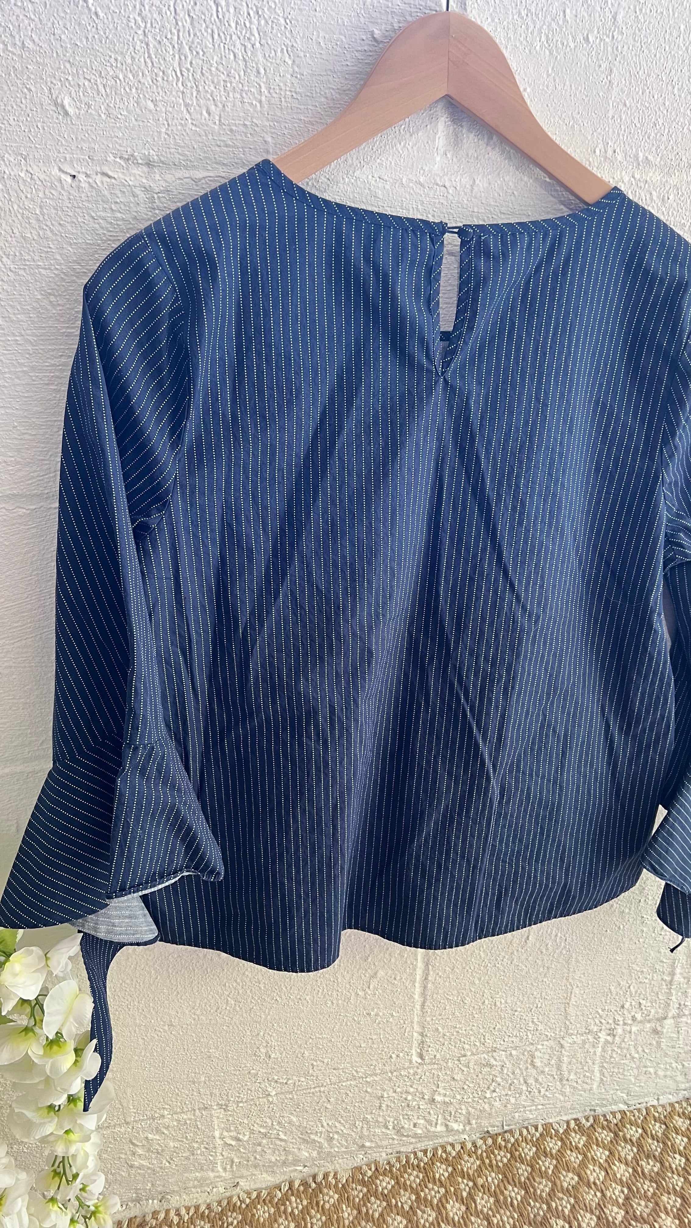 Mine Navy & White Embroidered Floral Pinstripe Top with Bell Sleeves and Tie Cuffs Size Large