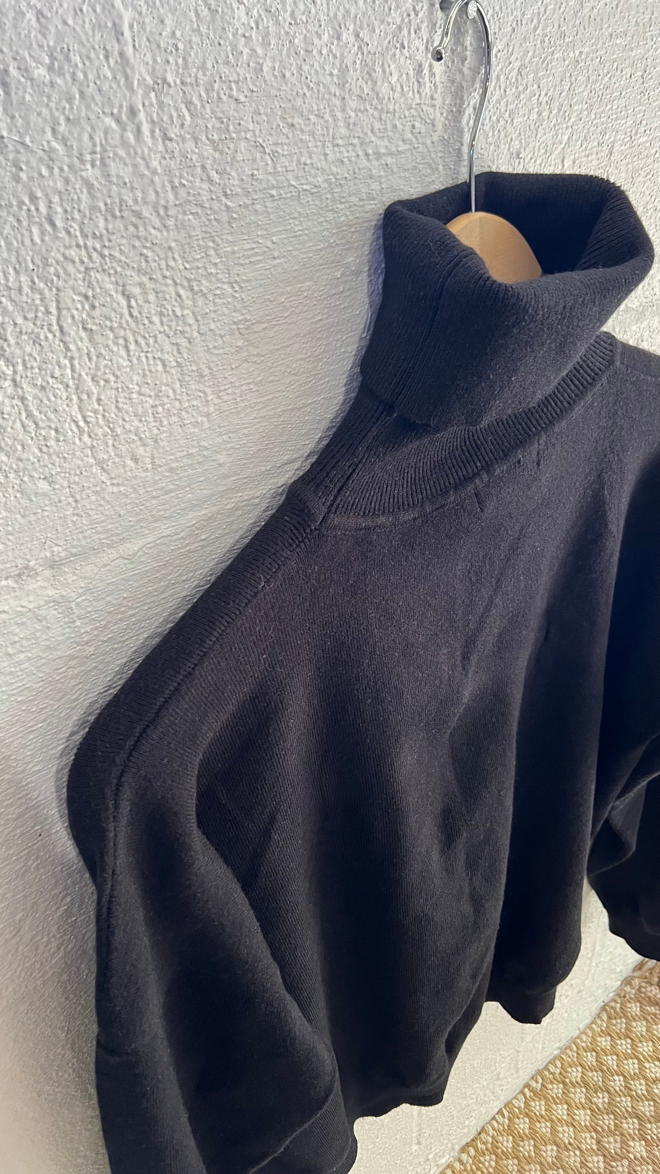 Fashion Nova Black Knit Turtleneck Size Small