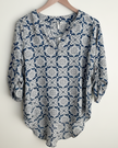 Cato Taupe Gray Knit Top Size Small