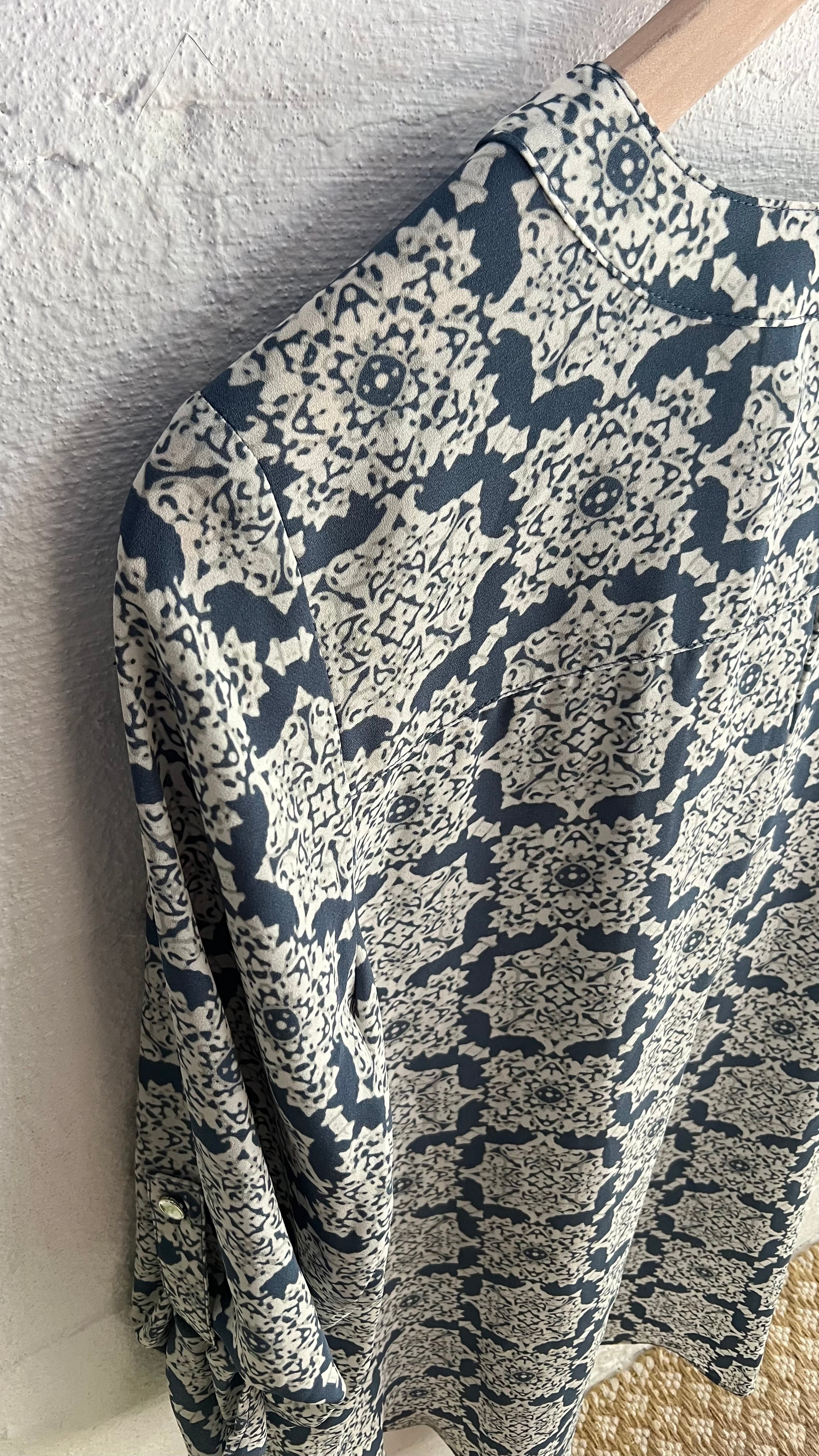 Cato Taupe Gray Knit Top Size Small