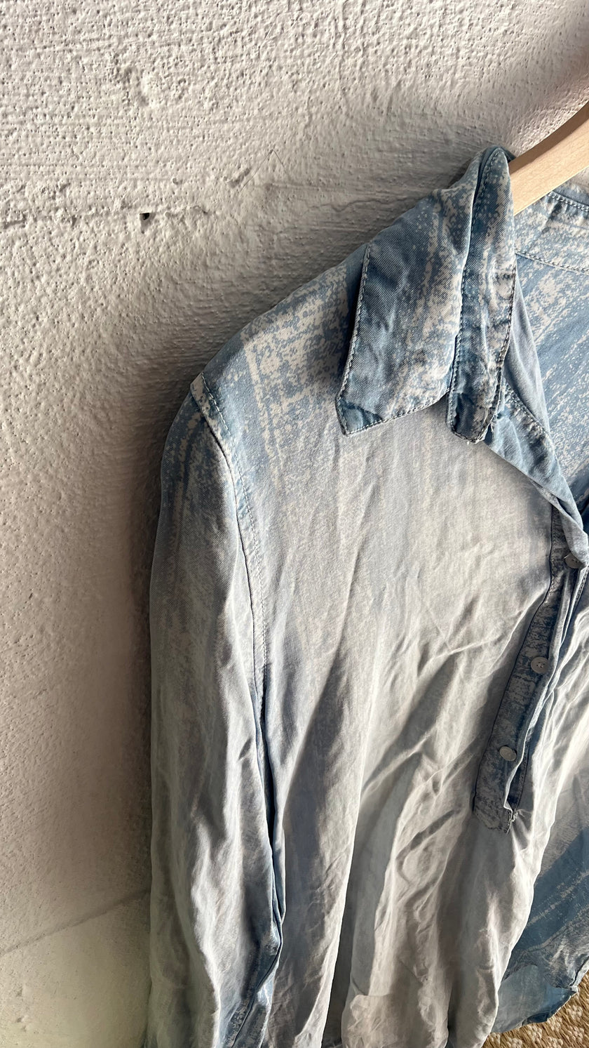 Blue Island Blue Long Sleeve Top Size Medium