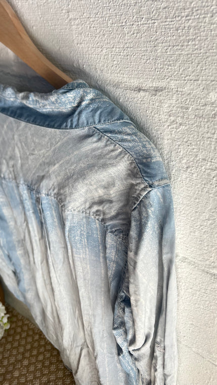 Blue Island Blue Long Sleeve Top Size Medium