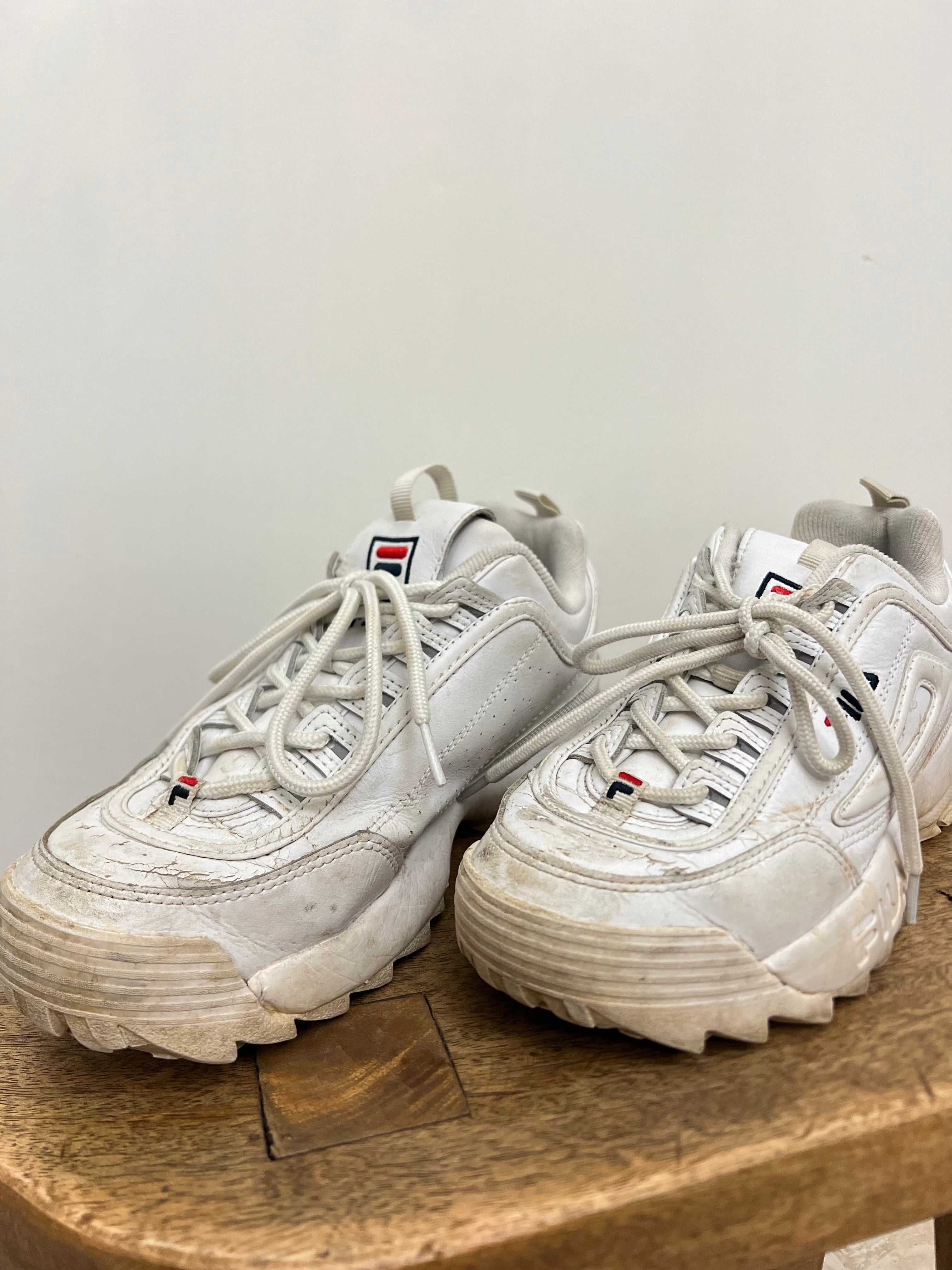 Fila Disruptor 2 Premium Women Sneakers Size 7