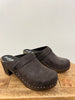 Sandgrens Dublin Classic Clog Mule in Fudge Size 37