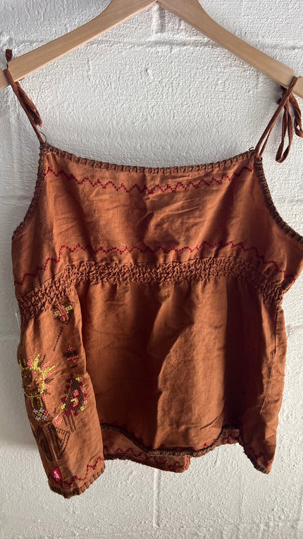 Levis Linen Babydoll Tank Top with Hand Crafted Embroidery Size XL