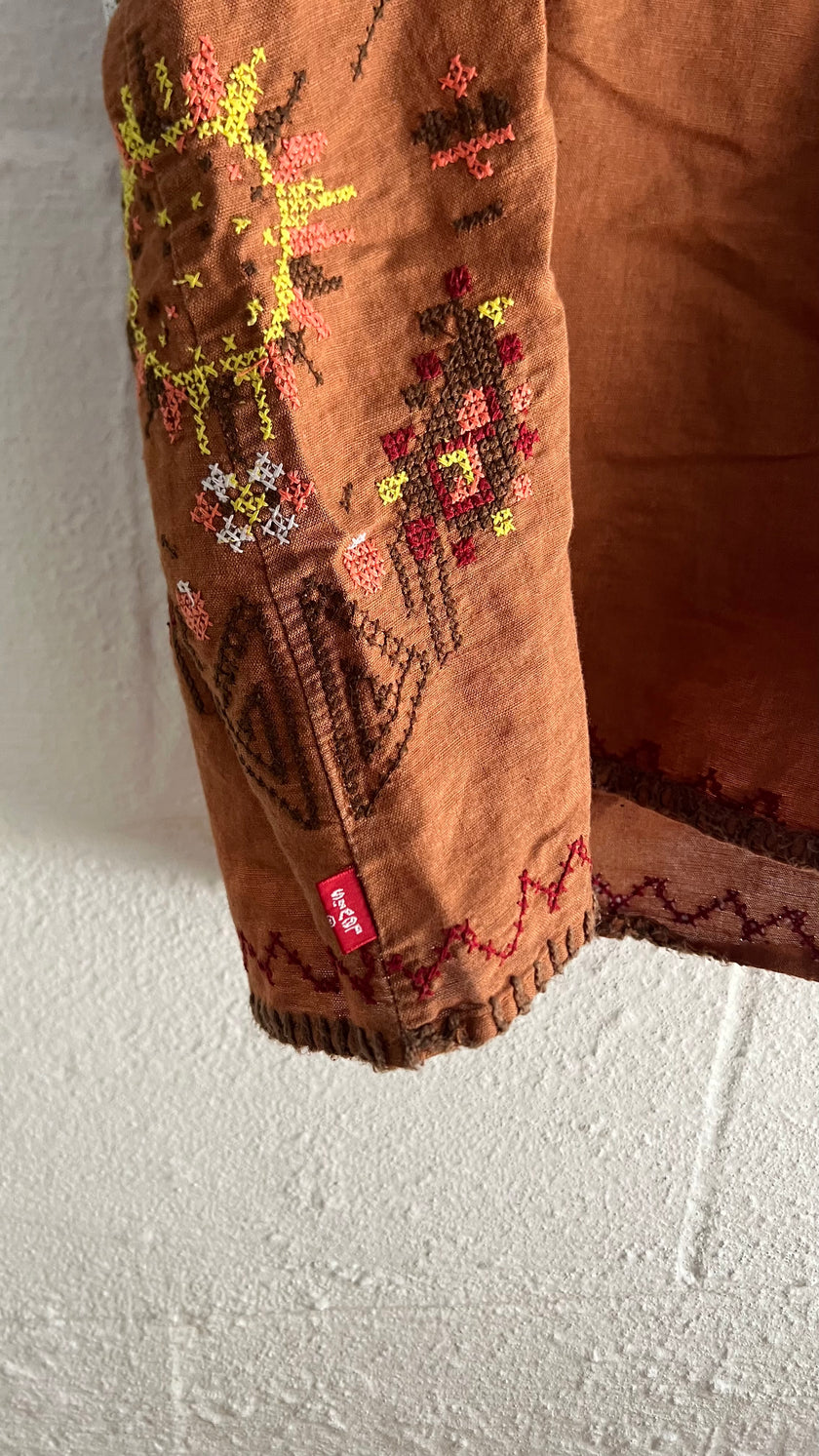 Levis Linen Babydoll Tank Top with Hand Crafted Embroidery Size XL