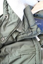 American Eagle Olive Green Puffer Jacket Size Medium