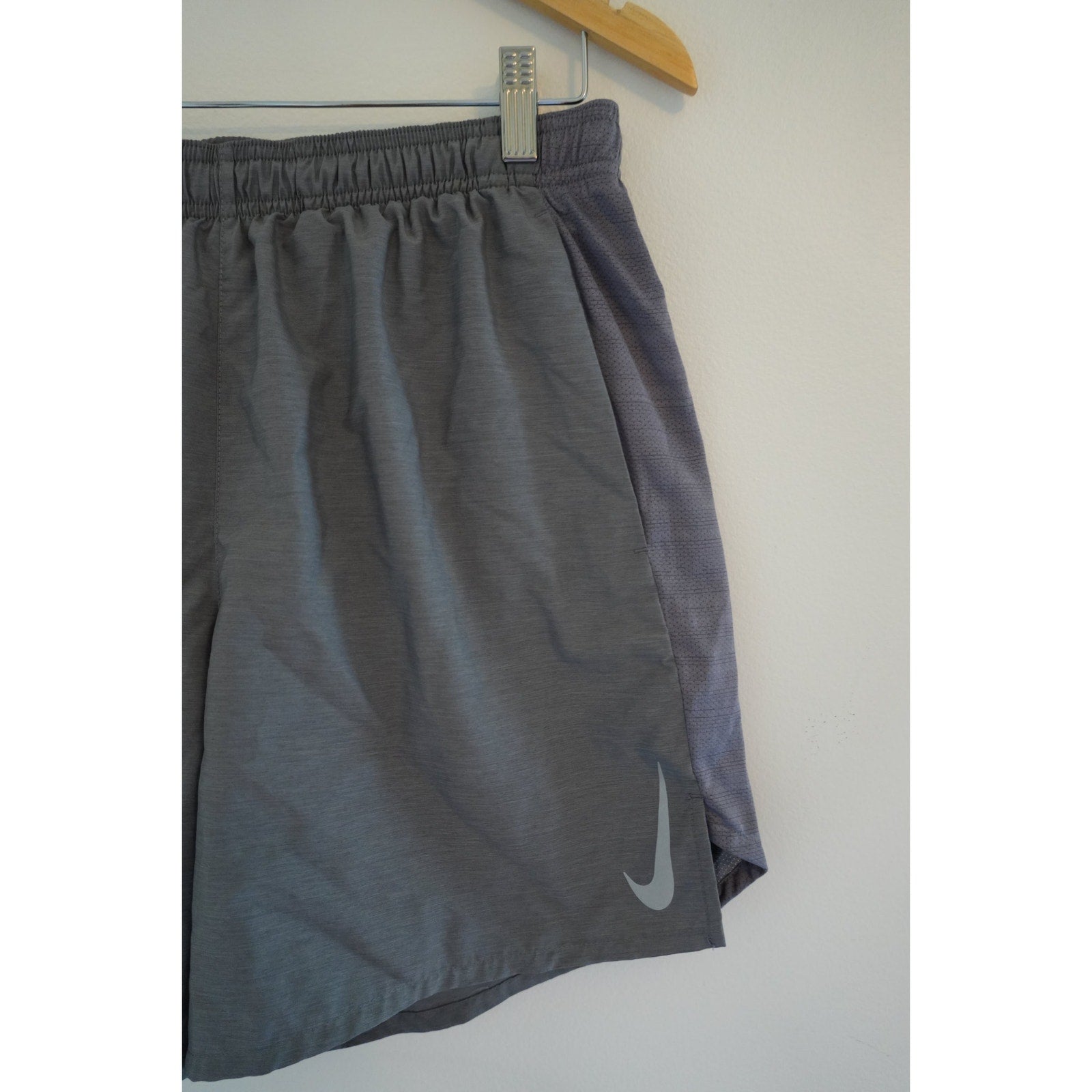 Nike Dry Fit Grey Shorts Size Large