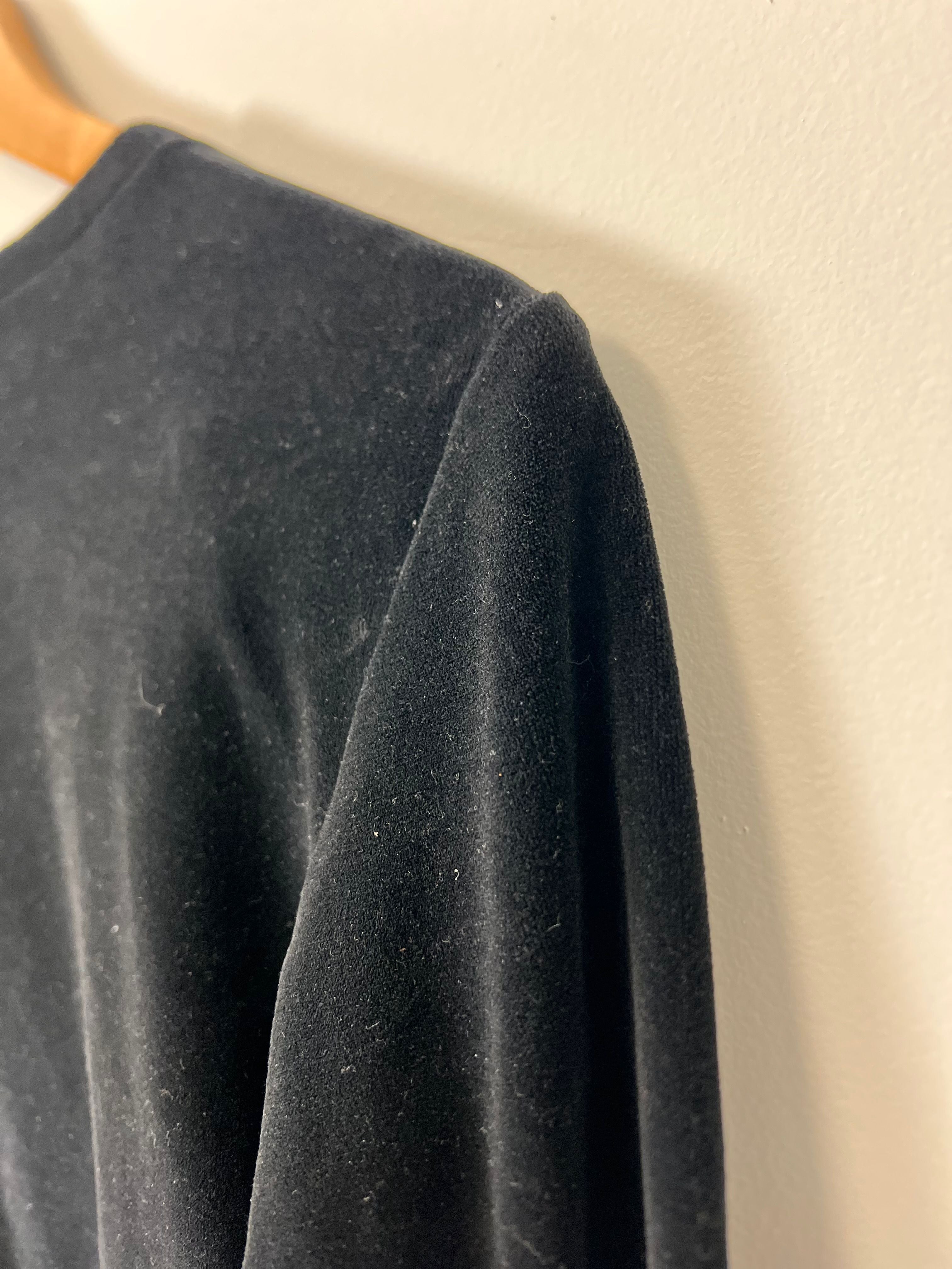 Tower black velvet long sleeve shirt medium