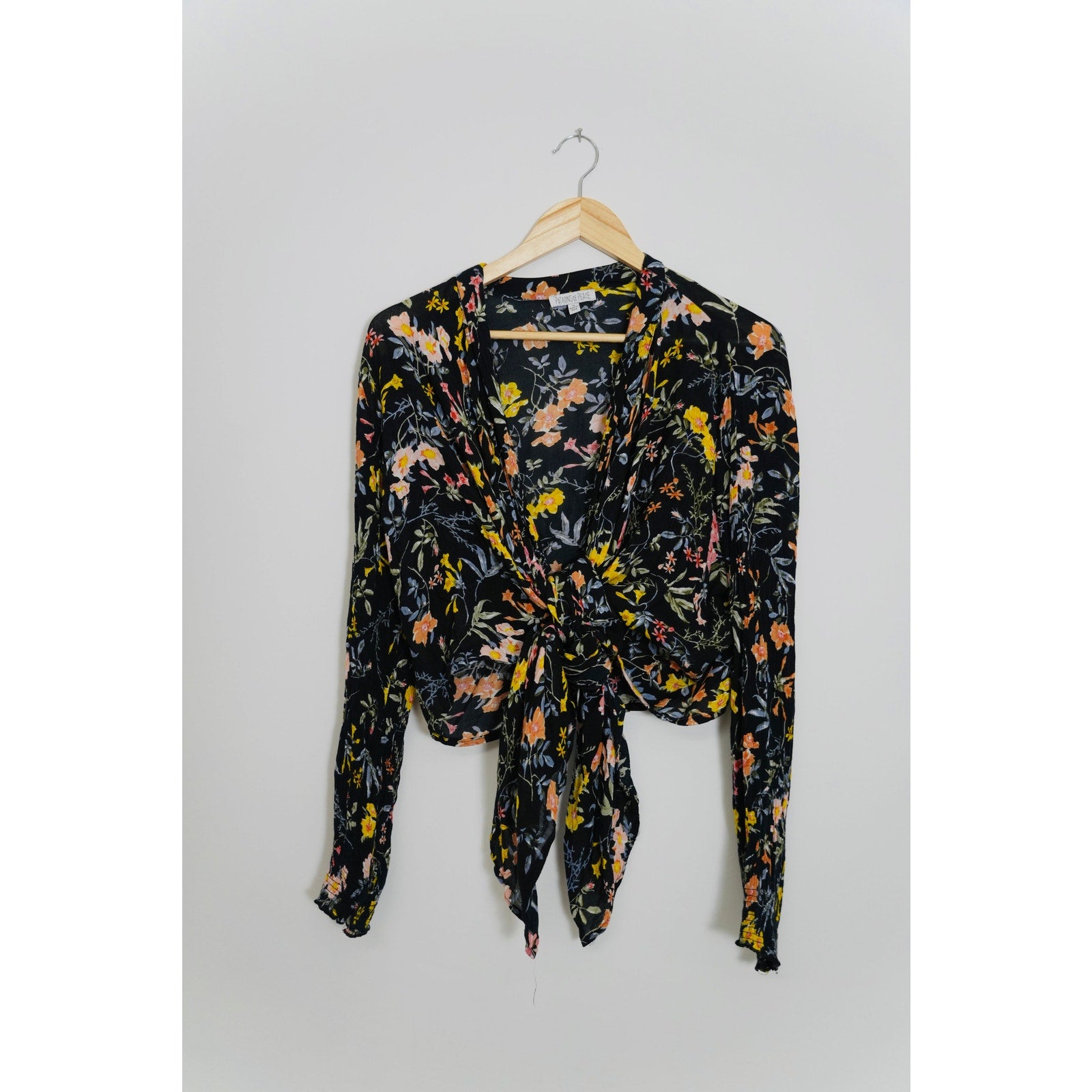 Patrons of Peace Long Sleeve Cardigan Size Medium