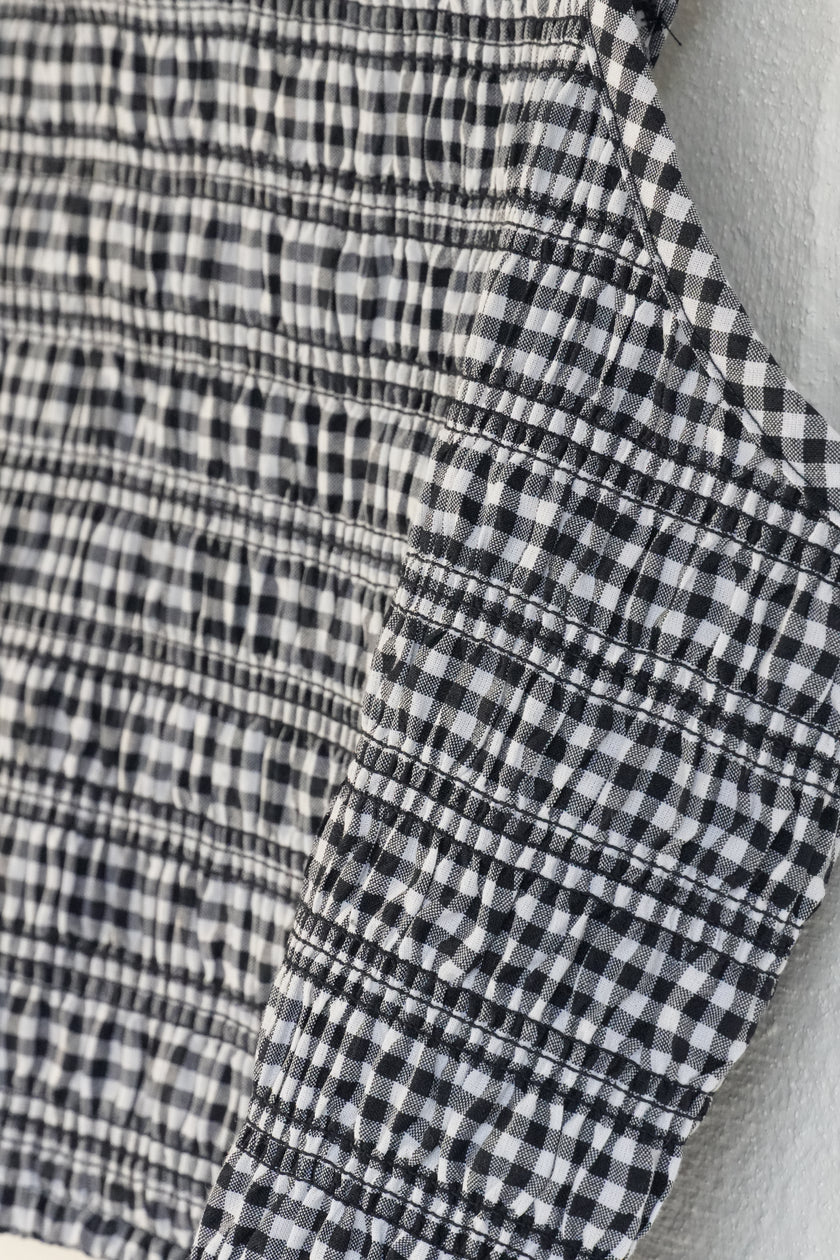 No Boundaries Smocked Cami Top Women Extra Large Navy White Gingham Cropped