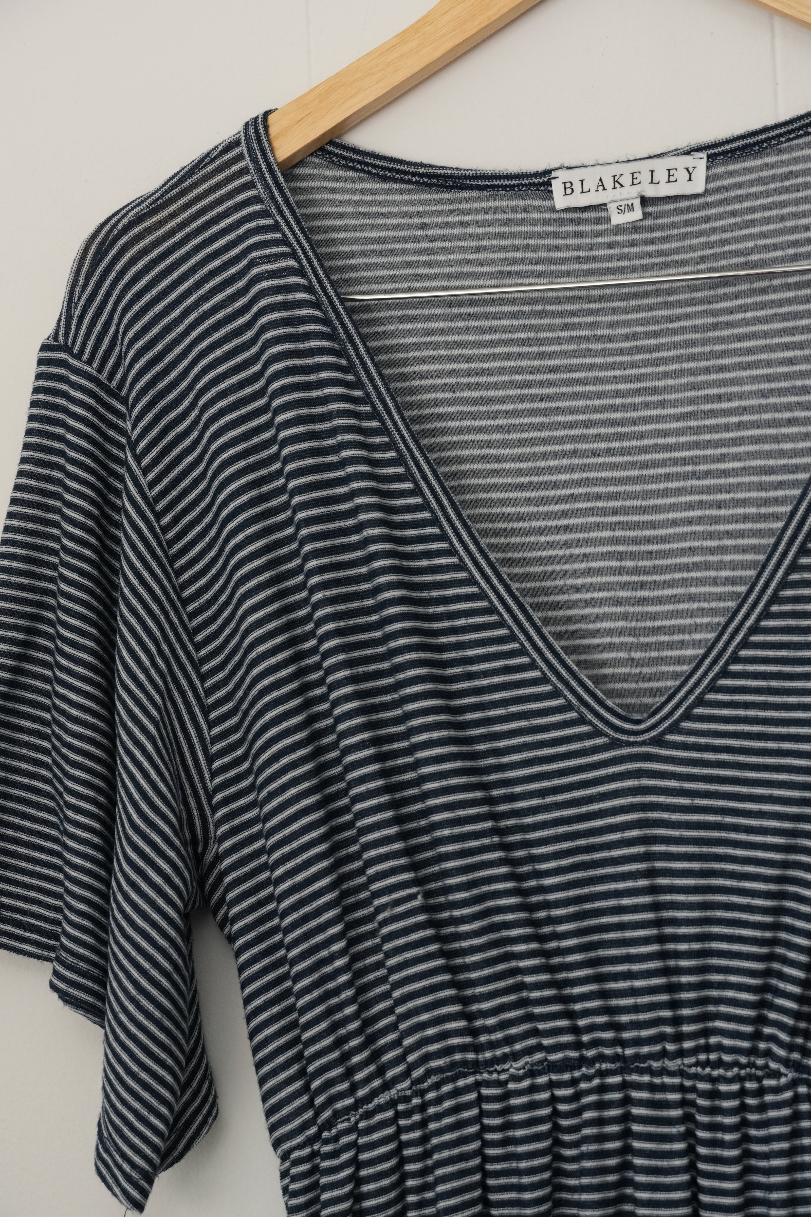 Blakeley Maxi Dress Women Small/Medium Dark Navy Blue Striped Ruffle V-Neck
