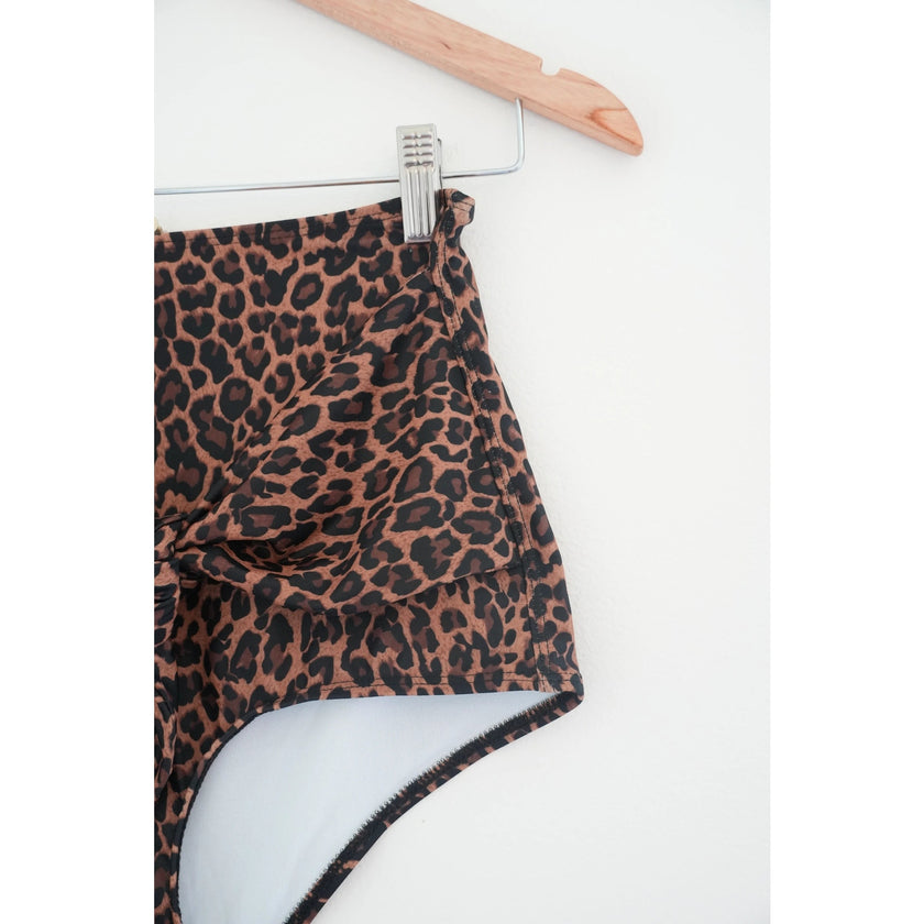 Kortni Jeane Front Tie Leopard Bikini Bottoms Size Small