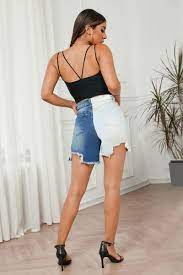 Full Size Contrast Cutout Frayed Hem Denim Shorts (In-Store)