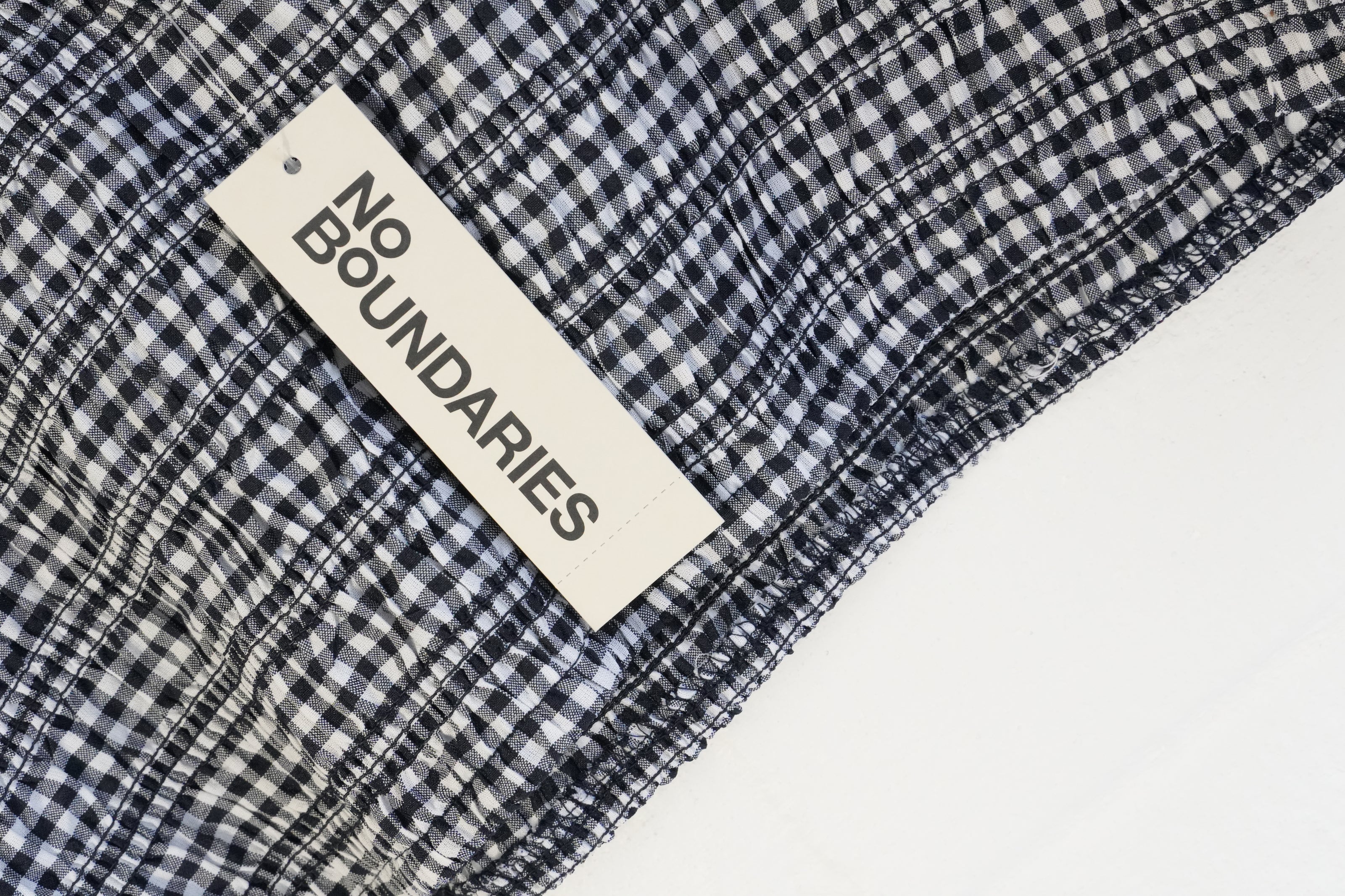 No Boundaries Smocked Cami Top Women Extra Large Navy White Gingham Cropped