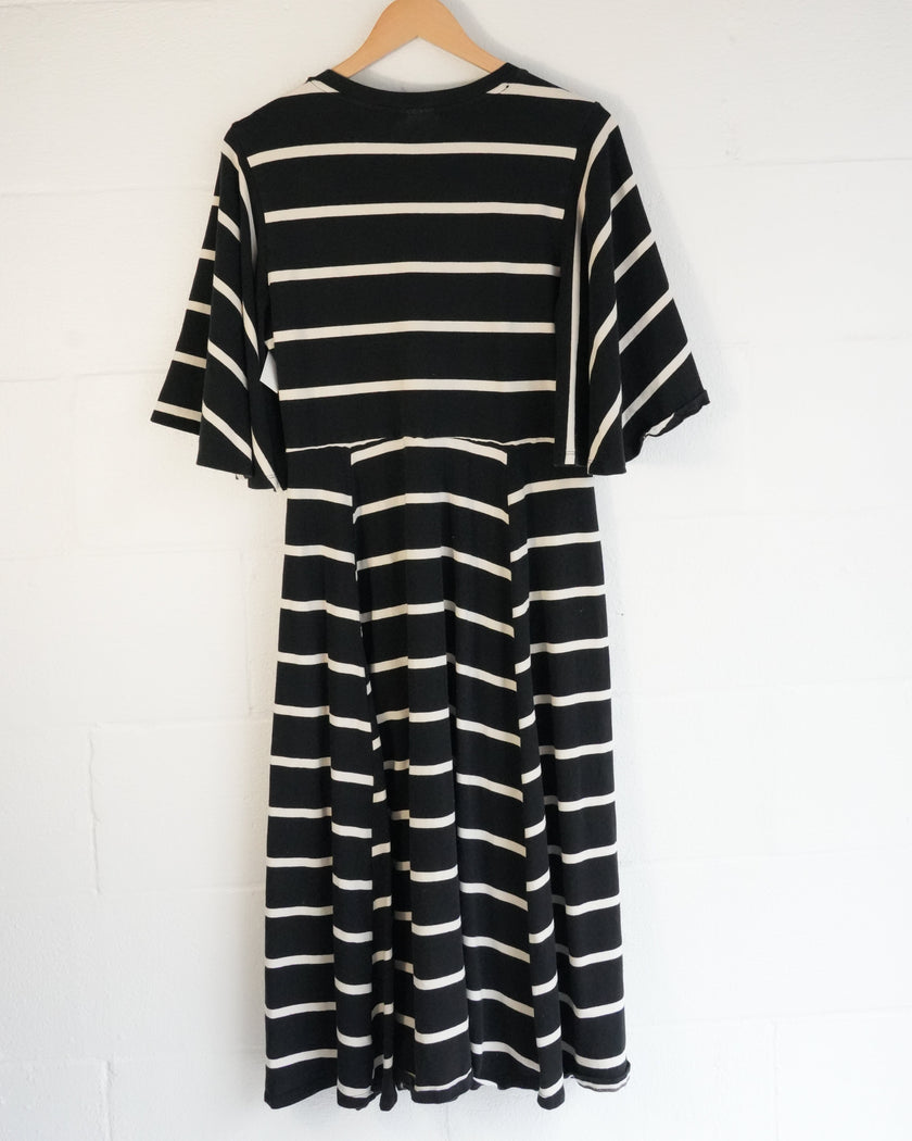 Who What Wear Striped Midi Dress Women Medium Black White Flutter Sleeve