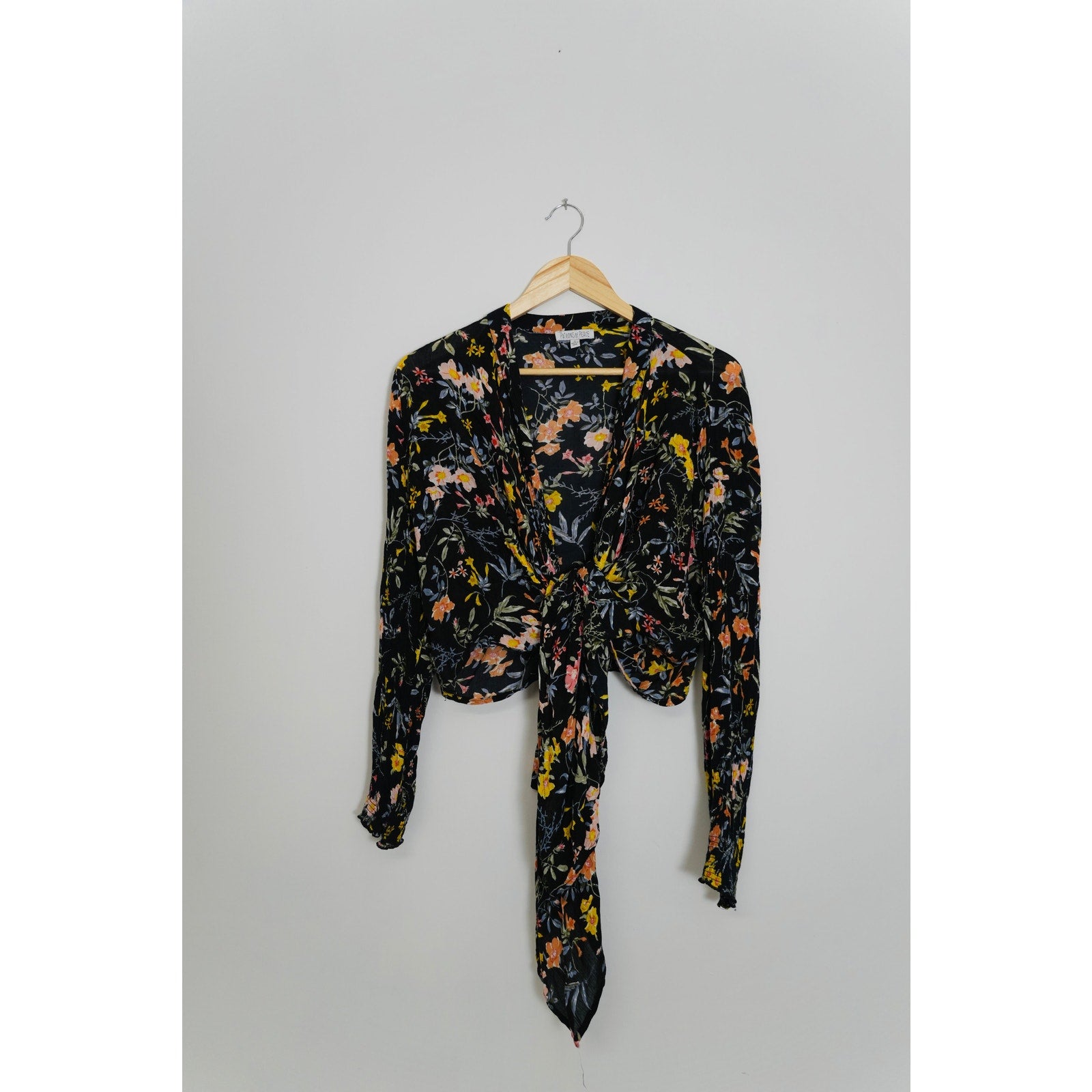 Patrons of Peace Long Sleeve Cardigan Size Medium