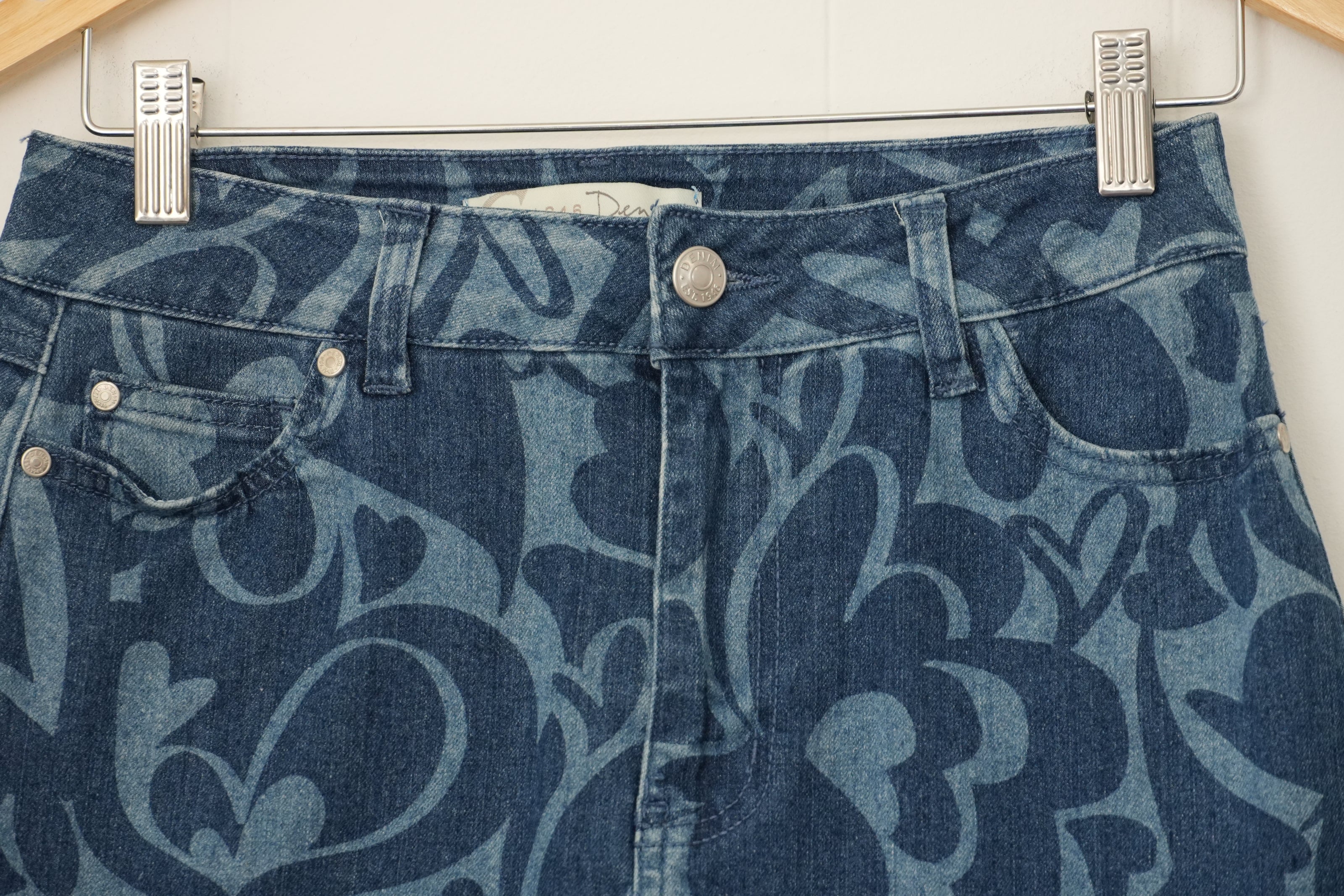 Cato Est. 1946 Denim Midi Skirt Women Size 2 Blue Heart Swirl Print Pencil Skirt