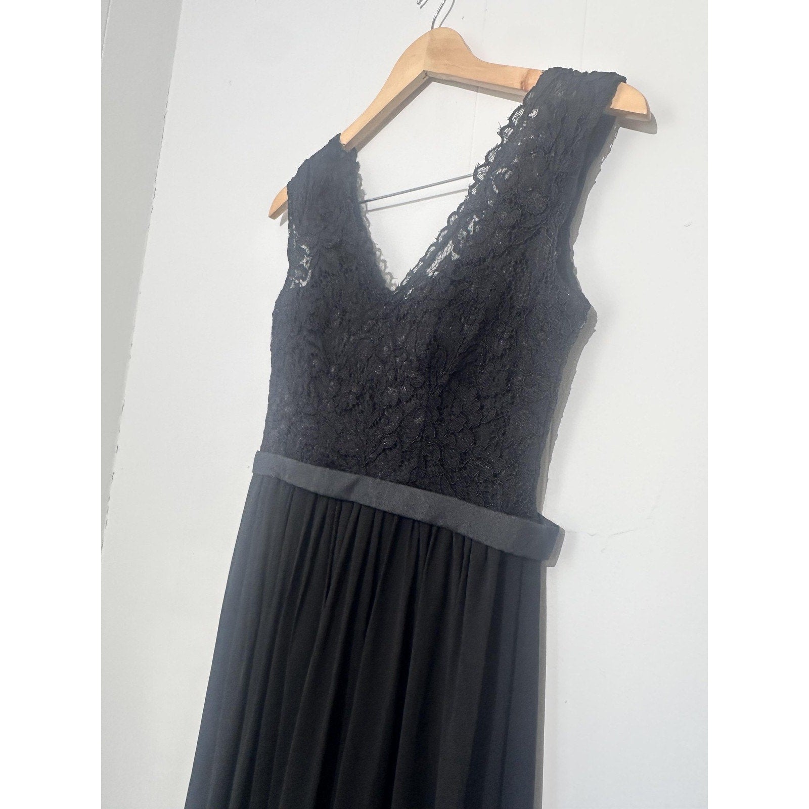 Eva Dress Womens XS Black Lace Bodice Chiffon Maxi V Neck Formal Gown Evening