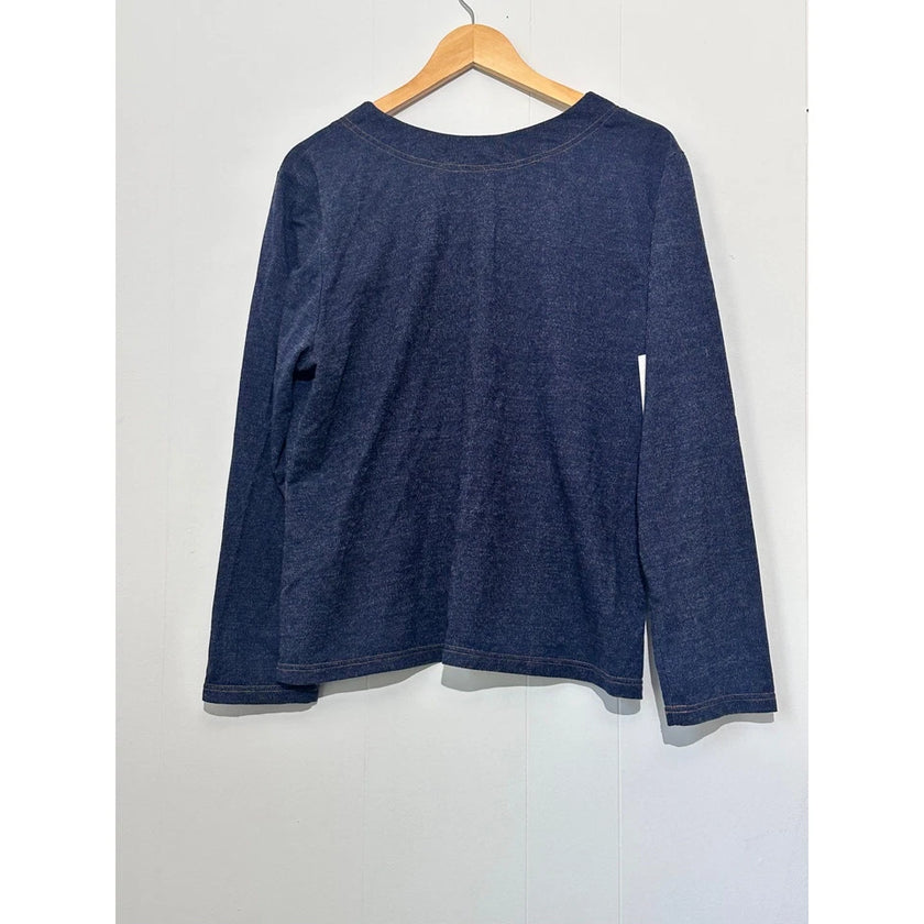 Monroe & Main Top Women 1X Blue Grommet V-Neck Long Sleeve Denim Look Pullover